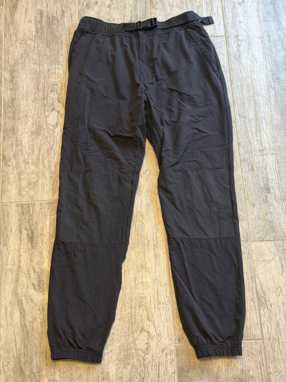 Alo Belted Tech Joggers Black Men's Size M